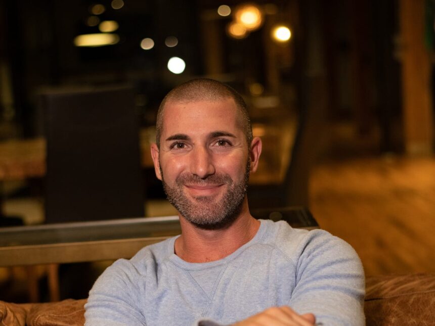 Zach Sussman Mitbegründer von Brick x Mortar zur Förderung des Unternehmertums